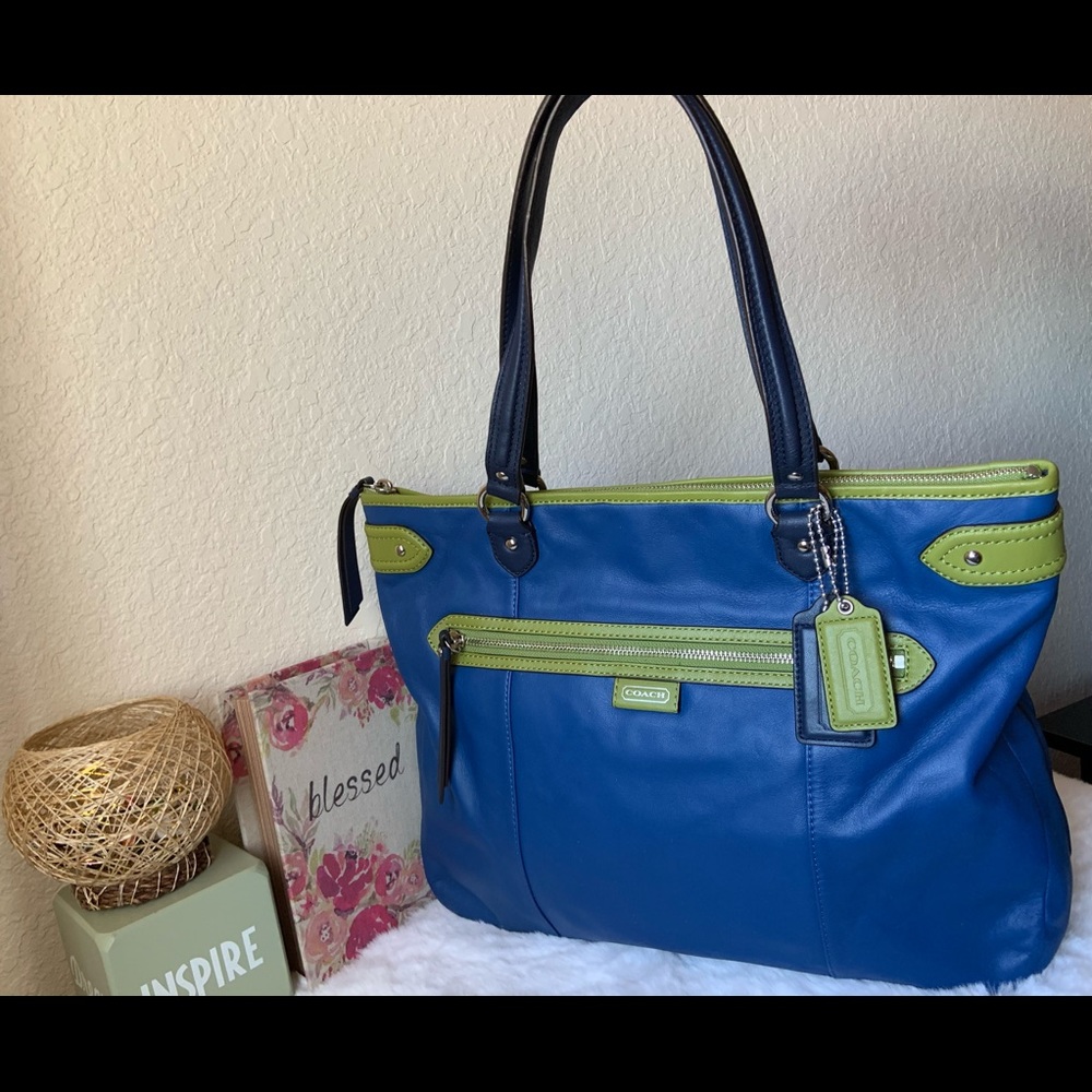 Coach medium tote